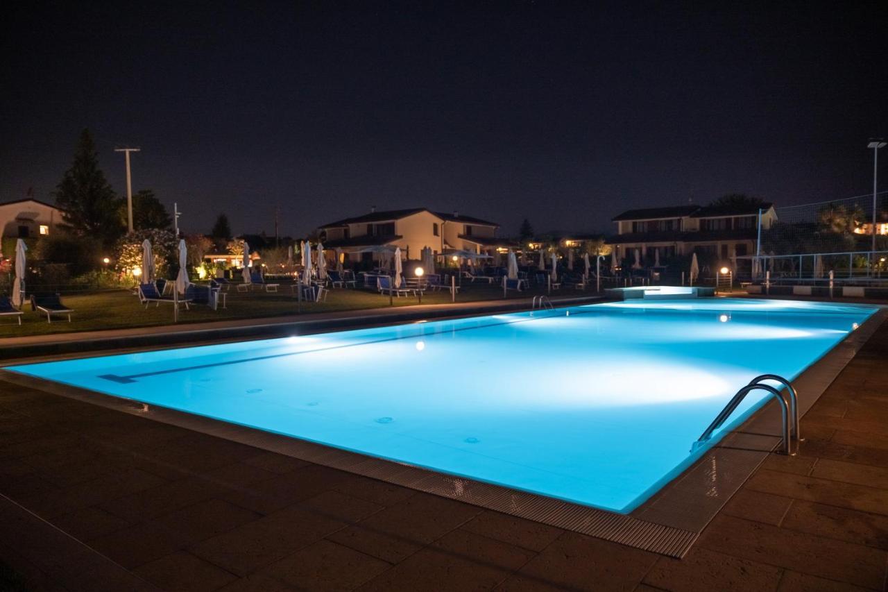 Residence Primera Moniga del Garda Exterior photo