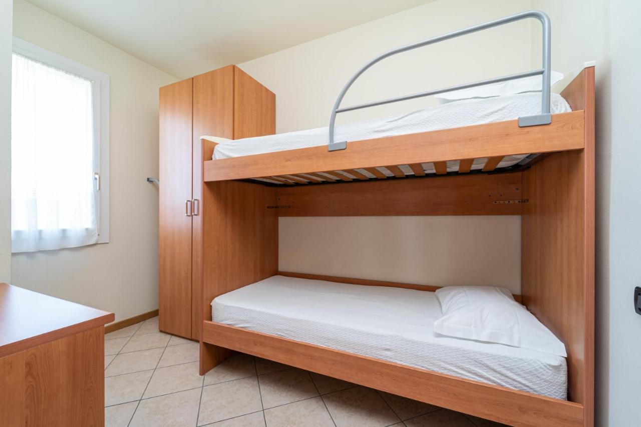 Residence Primera Moniga del Garda Exterior photo